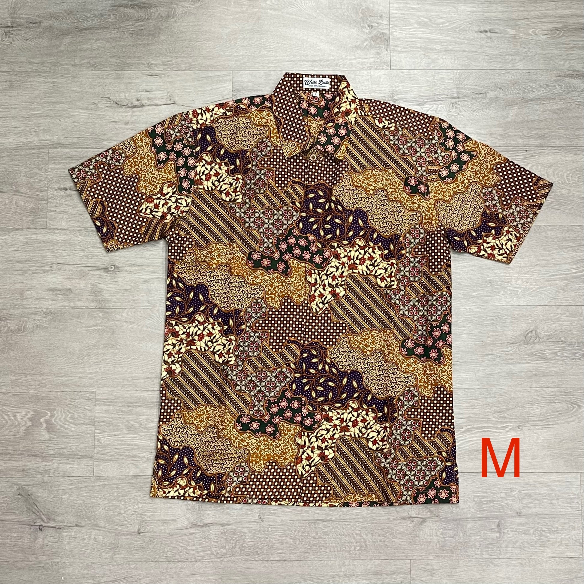 Batik print short sleeve shirts