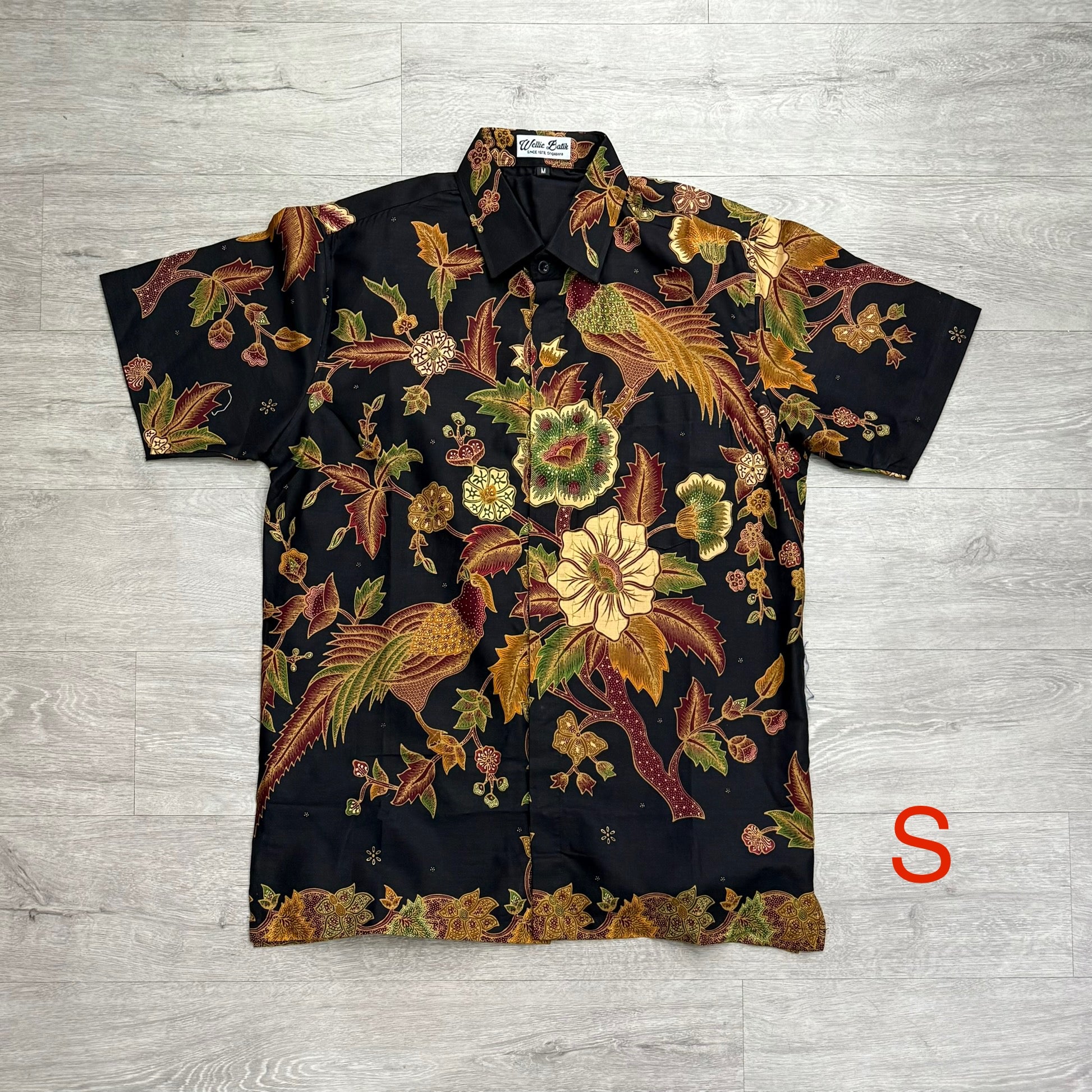 Batik print short sleeve shirts