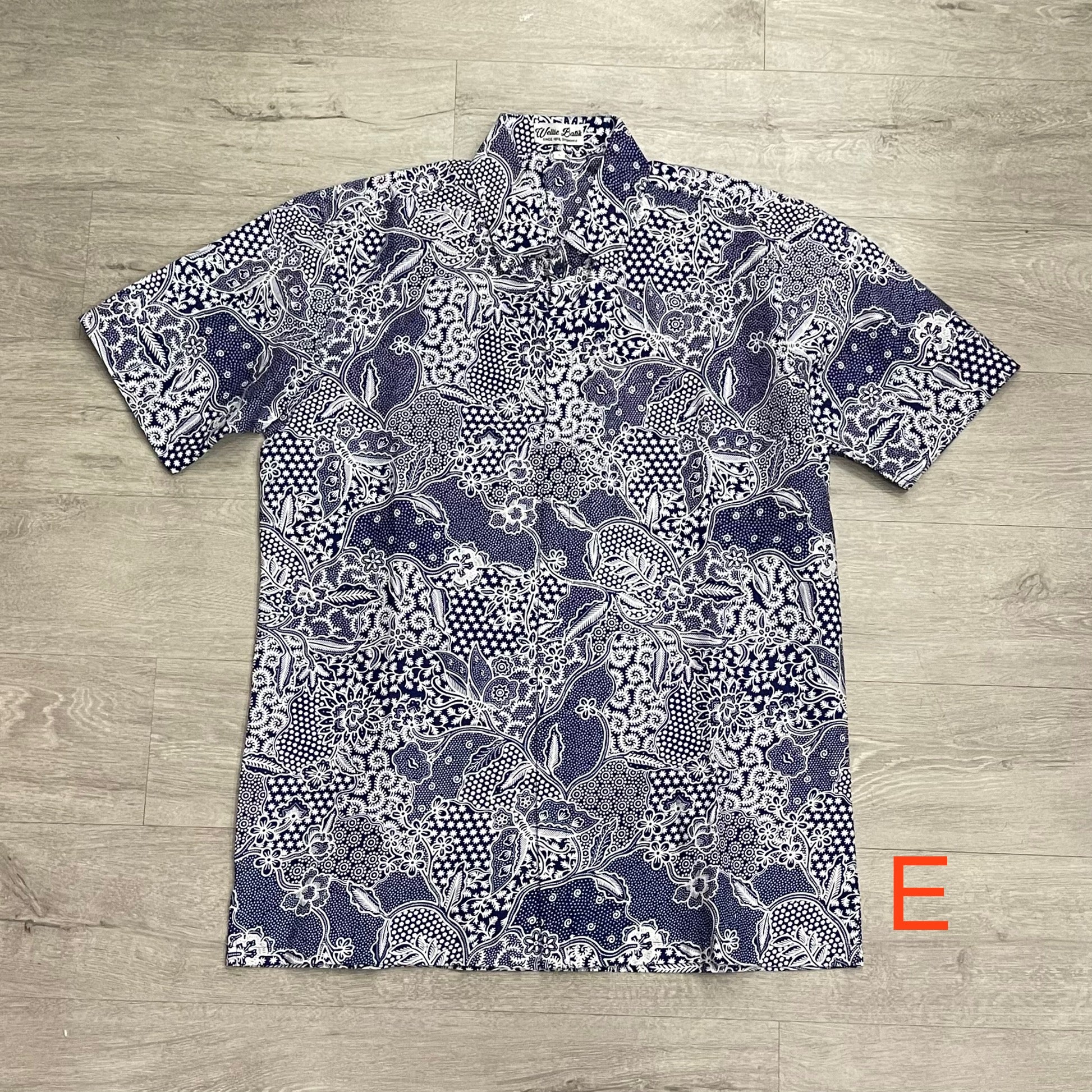 Batik print short sleeve shirts